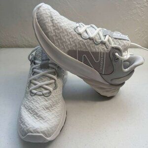 New Balance Fresh Foam Roav V2 - Woman 7.5